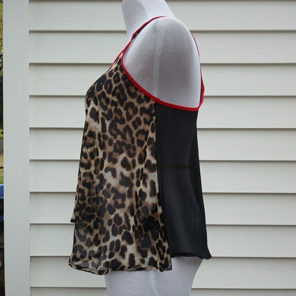 Forever 21 Tops - Forever 21 animal print top